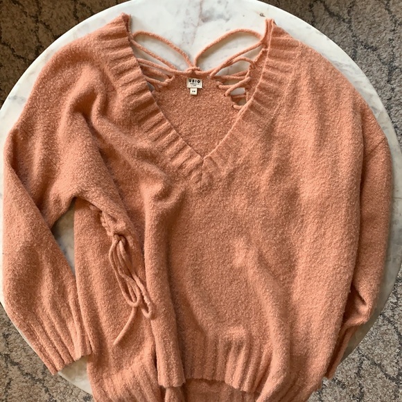 S/M Soft Coral Sweater - Picture 4 of 7